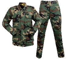 Снаряжение и экипировка - Тактическая униформа камуфляж темно-зеленый
