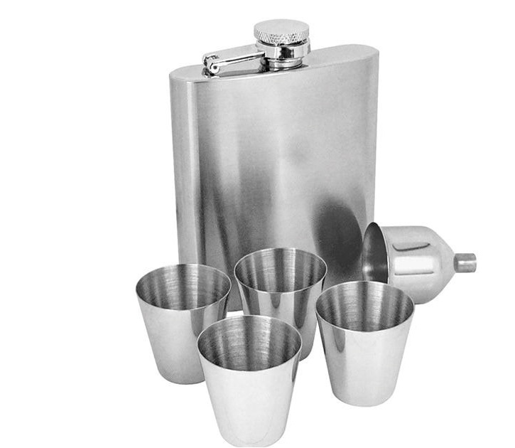 Металлическая посуда - Подарочный набор с фляжкой 240 мл., 4 стопки, воронка